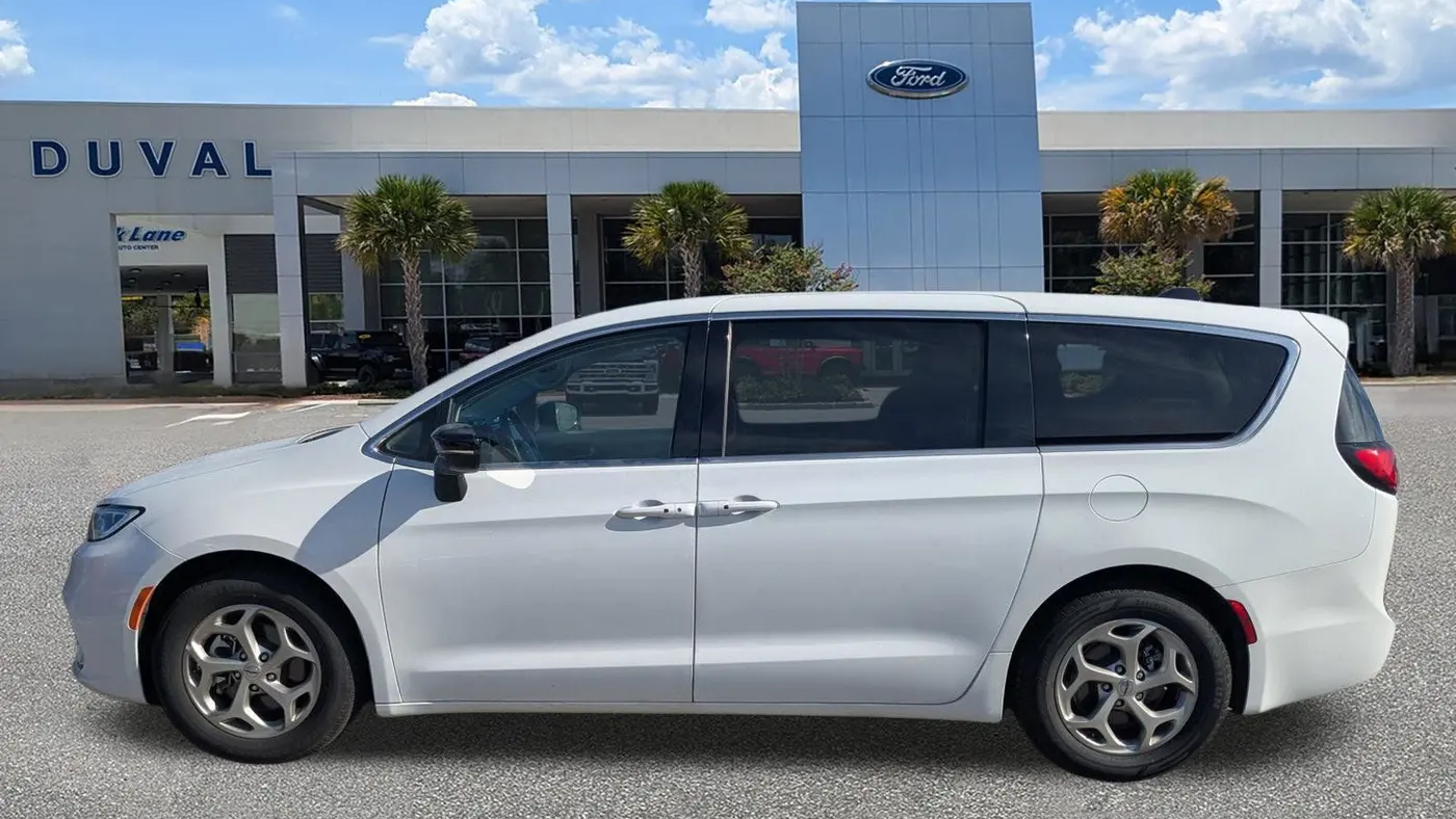 2024 Chrysler Pacifica Limited