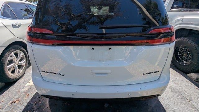 2025 Chrysler Pacifica Limited