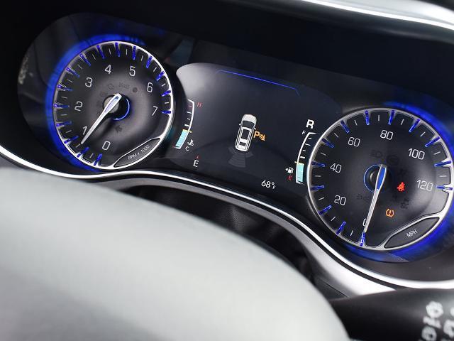 2025 Chrysler Pacifica - $34,175