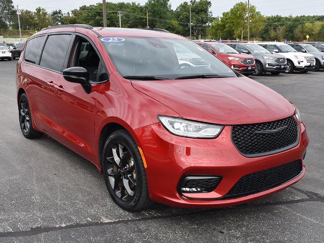 2025 Chrysler Pacifica - $34,175