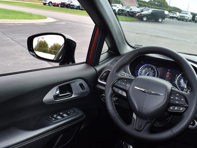 2025 Chrysler Pacifica - $34,175