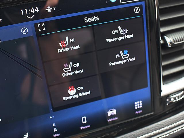 2025 Chrysler Pacifica - $34,175