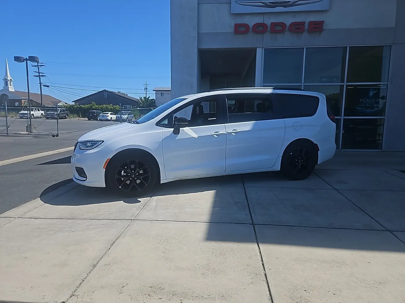 2025 Chrysler Pacifica - $31,488