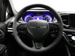 2025 Pacifica Thumbnail 23