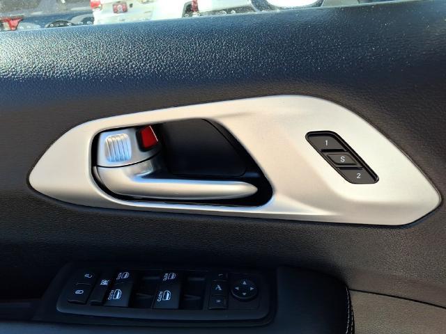 2026 Chrysler Pacifica - $33,475