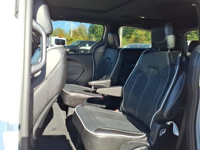 2026 Chrysler Pacifica - $33,475