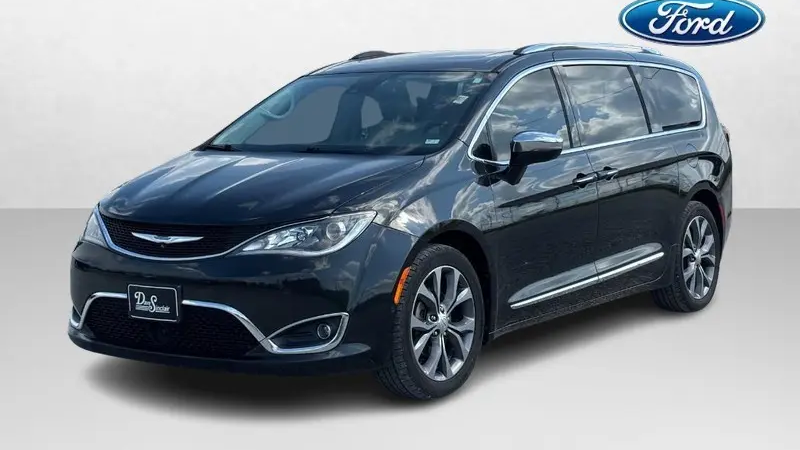 Preowned 2017 Chrysler Pacifica Limited for Sale