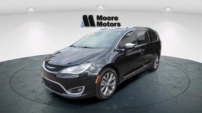 2019 Chrysler Pacifica Limited 4DR Mini-Van