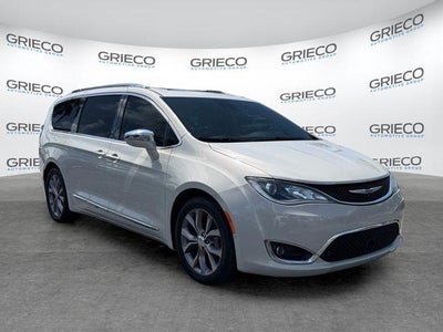 2019 Chrysler Pacifica Limited 4DR Mini-Van