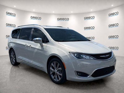 2019 Chrysler Pacifica Limited 4DR Mini-Van
