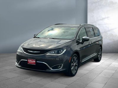 2020 Chrysler Pacifica Limited 4DR Mini-Van
