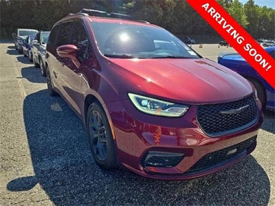 2022 Chrysler Pacifica Limited 4DR Mini-Van