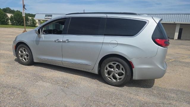 2022 Chrysler Pacifica Limited
