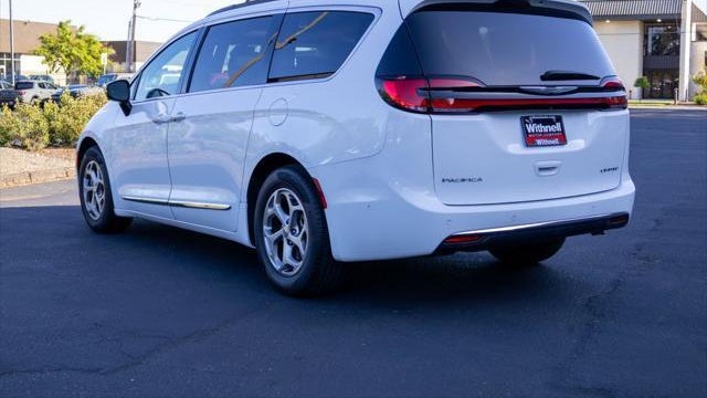 2023 Chrysler Pacifica Limited