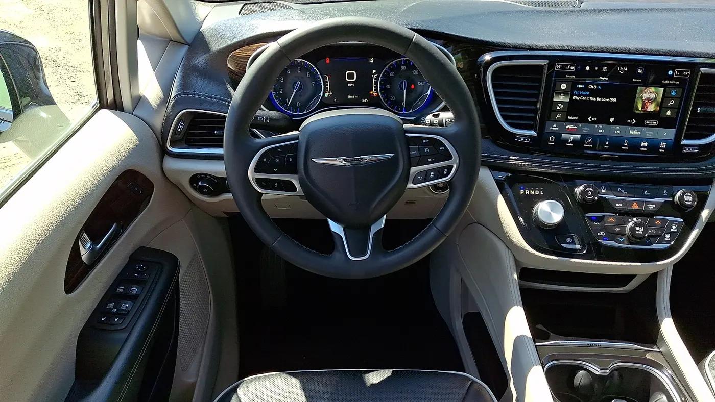 2023 Chrysler Pacifica Limited