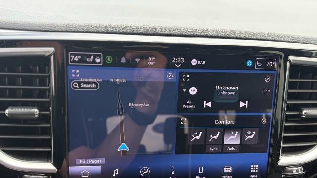 2025 Chrysler Pacifica Limited