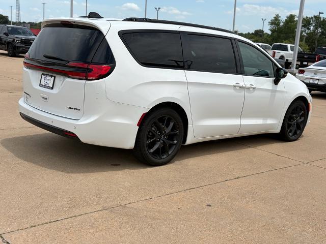 2025 Chrysler Pacifica - $36,950