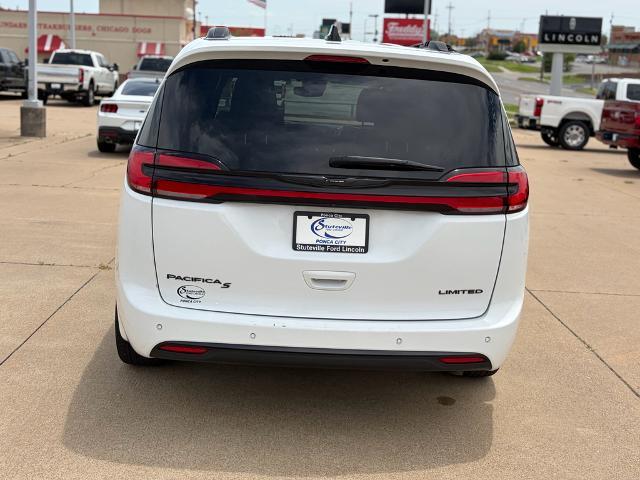 2025 Chrysler Pacifica - $36,950