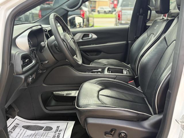 2025 Chrysler Pacifica - $36,950