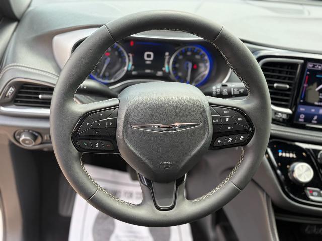 2025 Chrysler Pacifica - $36,950