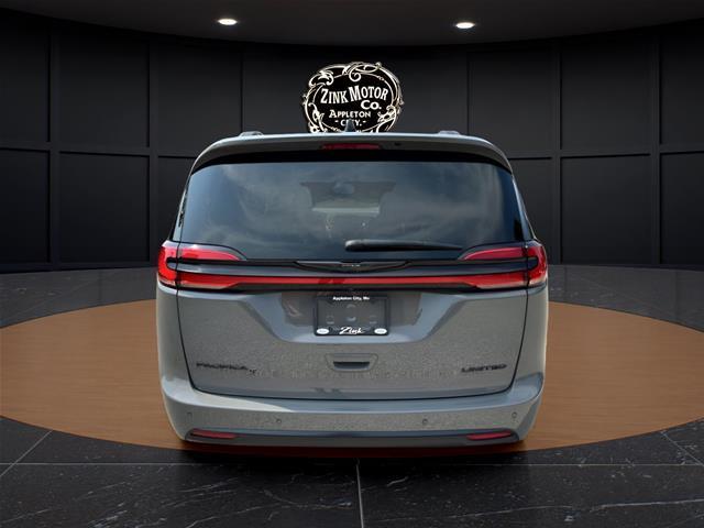 2025 Chrysler Pacifica - $31,895