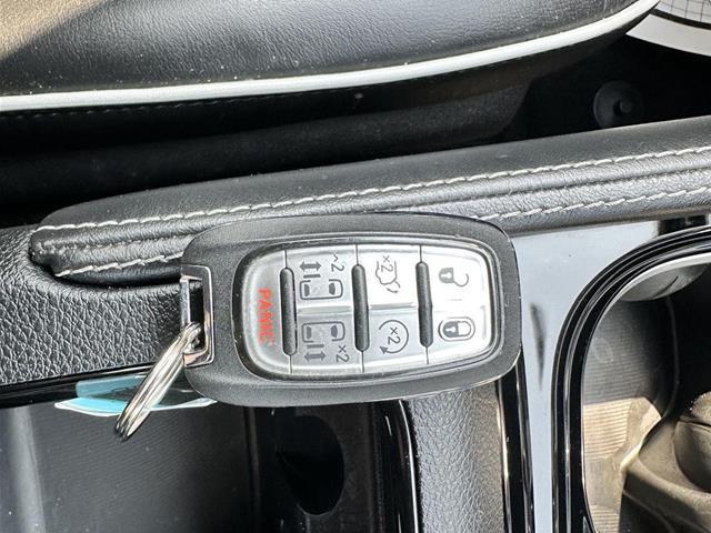 2025 Chrysler Pacifica - $31,895