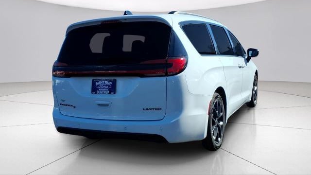 2025 Chrysler Pacifica Limited