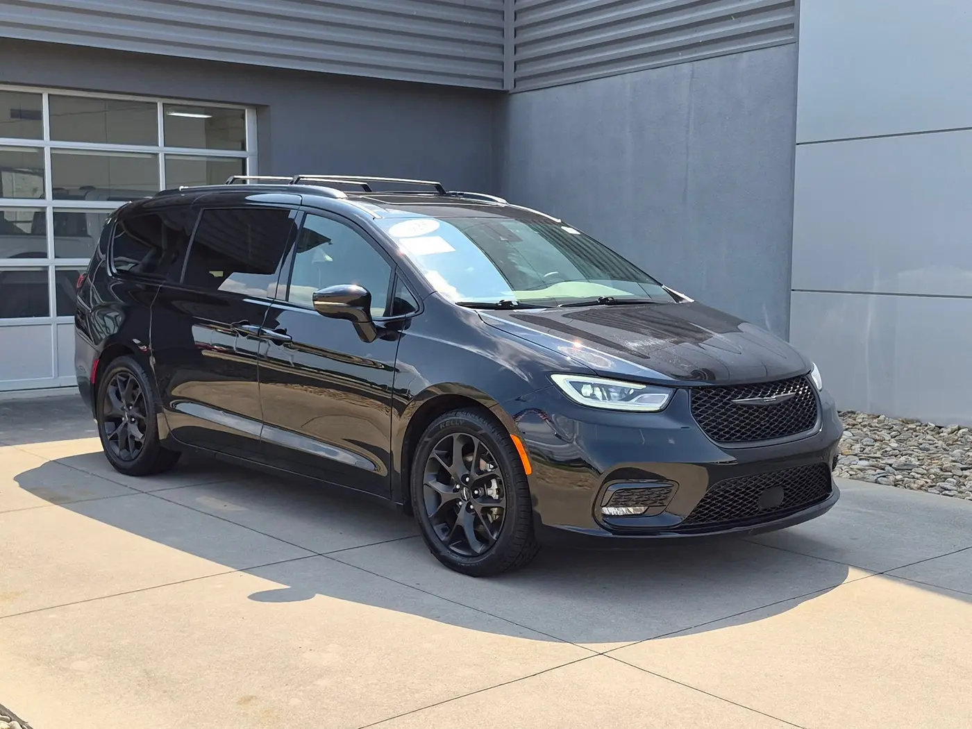 2025 Chrysler Pacifica