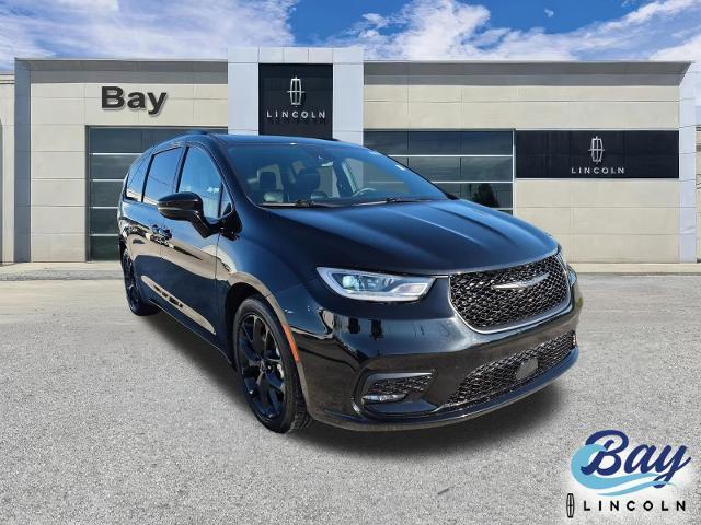 2025 Chrysler Pacifica - $31,411
