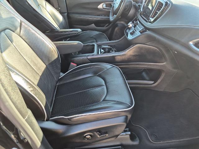 2025 Chrysler Pacifica - $31,411