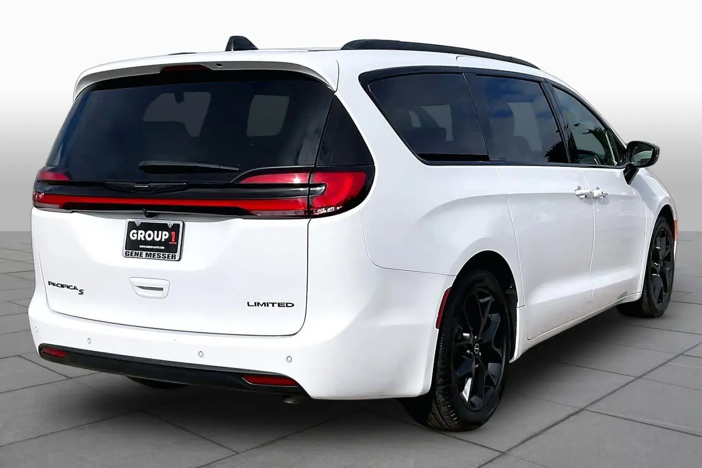 2026 Chrysler Pacifica - $33,619