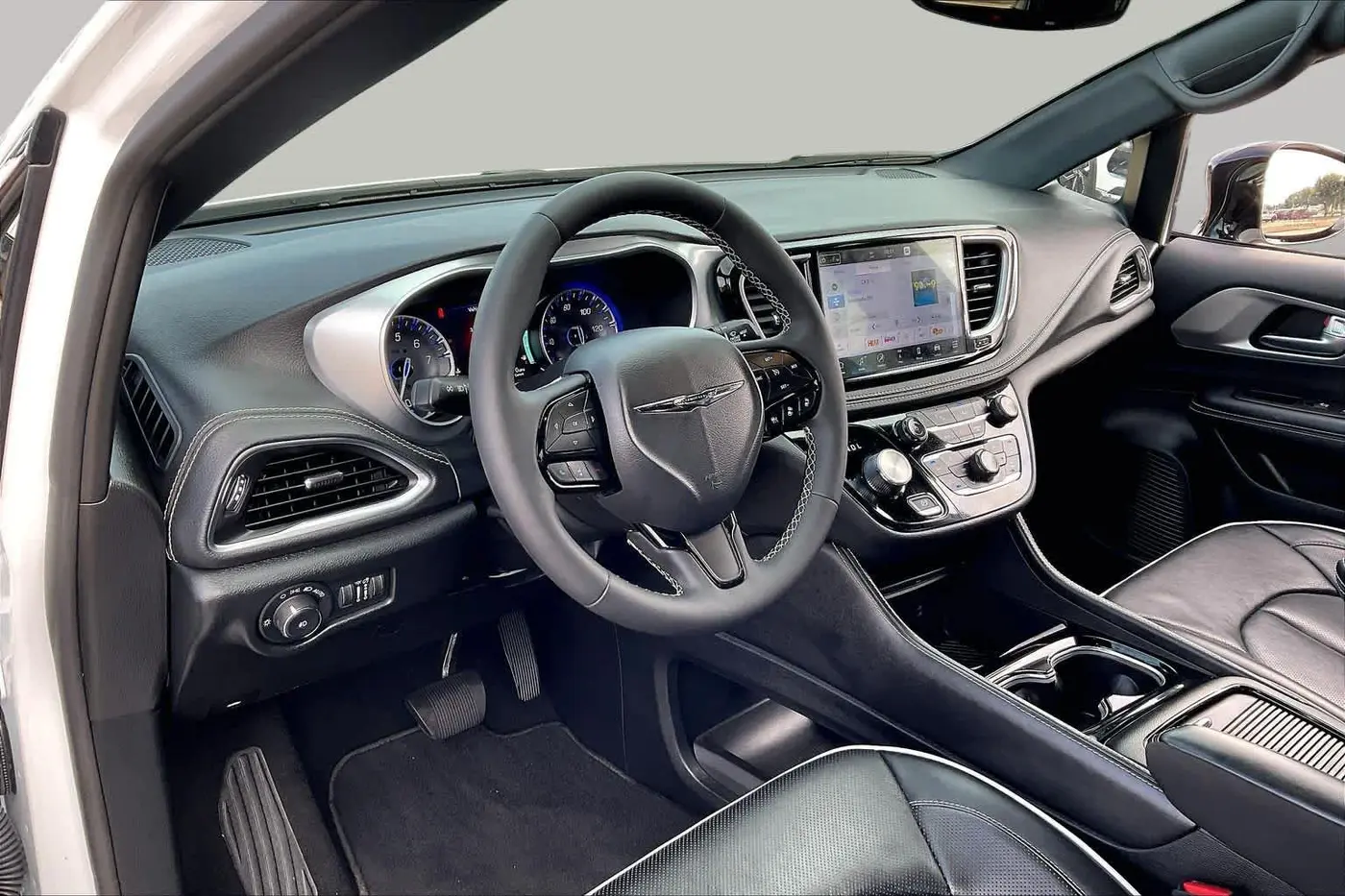 2026 Chrysler Pacifica - $33,619