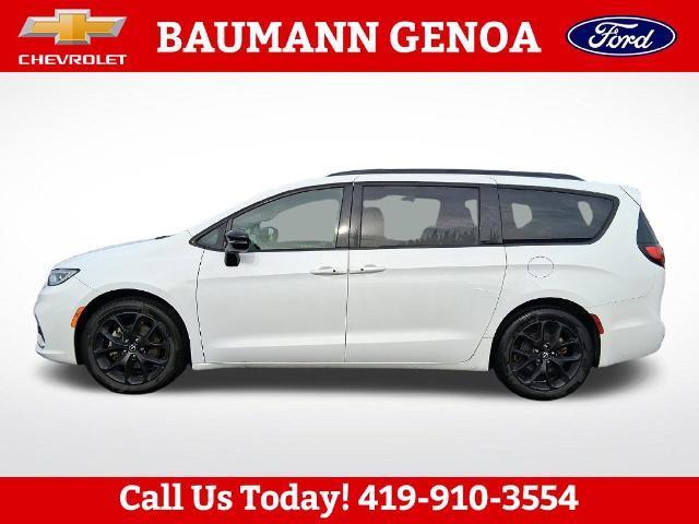2026 Chrysler Pacifica - $33,900