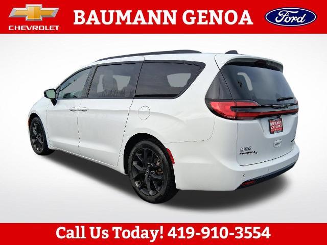 2026 Chrysler Pacifica - $33,900