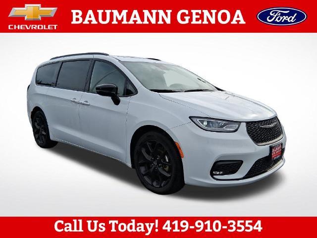 2026 Chrysler Pacifica - $33,900