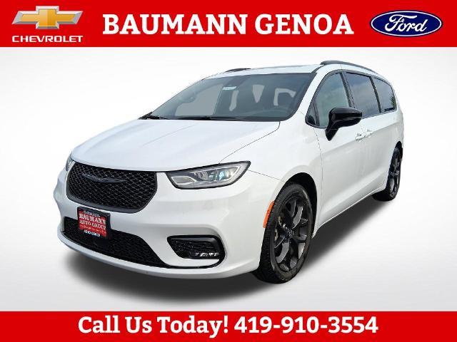 2026 Chrysler Pacifica - $32,799