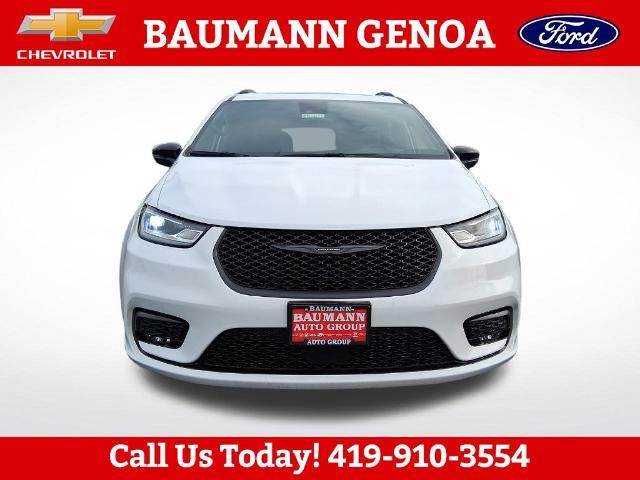 2026 Chrysler Pacifica - $32,799