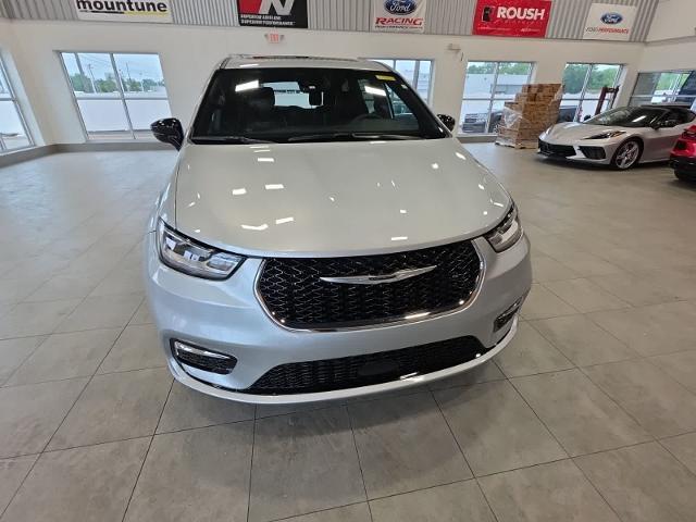 2026 Chrysler Pacifica - $35,274