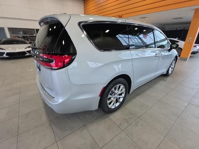 2026 Chrysler Pacifica - $35,274