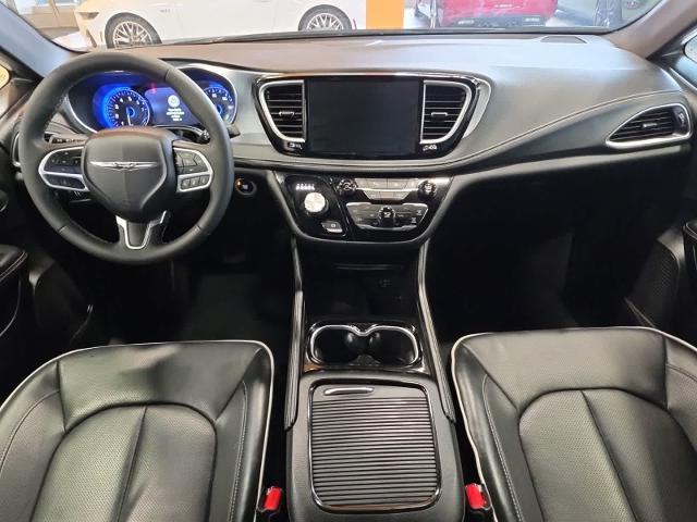 2026 Chrysler Pacifica - $35,274