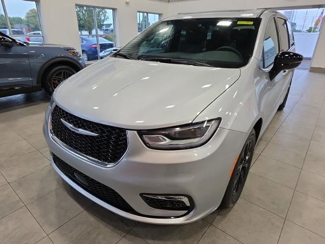 2026 Chrysler Pacifica - $36,274
