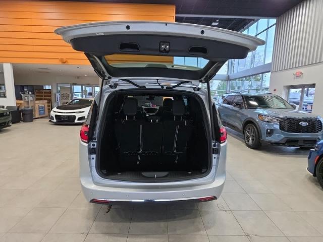 2026 Chrysler Pacifica - $36,274