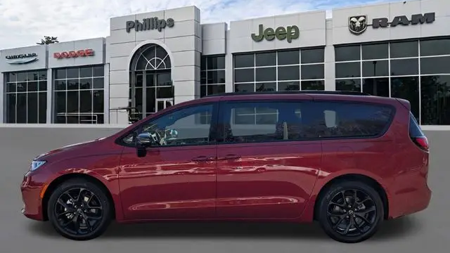 2026 Chrysler Pacifica Limited