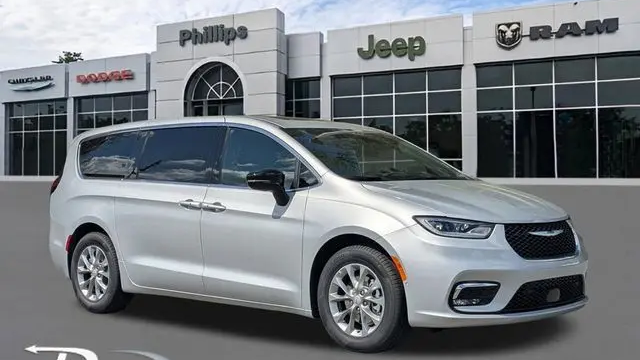 Preowned 2026 Chrysler Pacifica Limited for Sale