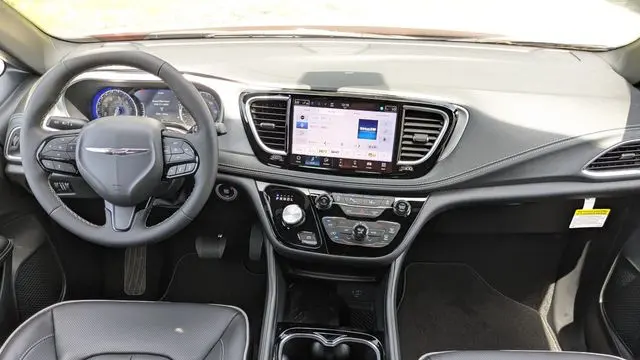 2026 Chrysler Pacifica Limited