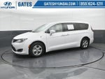 2017 Pacifica Hybrid Thumbnail 7