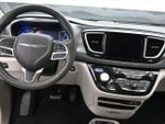 2017 Pacifica Hybrid Thumbnail 11