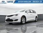 2017 Pacifica Hybrid Thumbnail 45