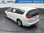 2017 Pacifica Hybrid Thumbnail 56