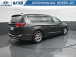 2017 Pacifica Hybrid Thumbnail 2